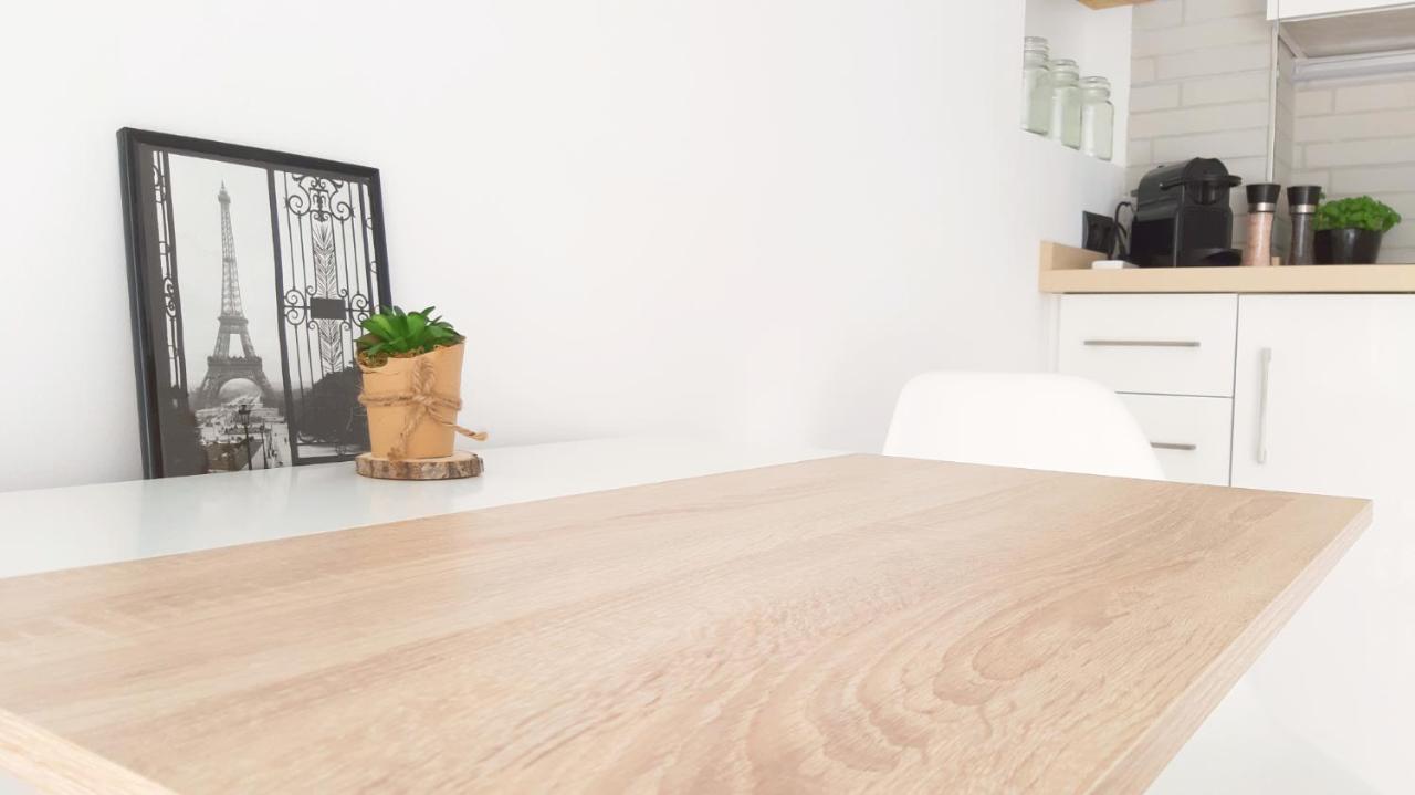 Sol Deluxe Nerja Apartment Ngoại thất bức ảnh